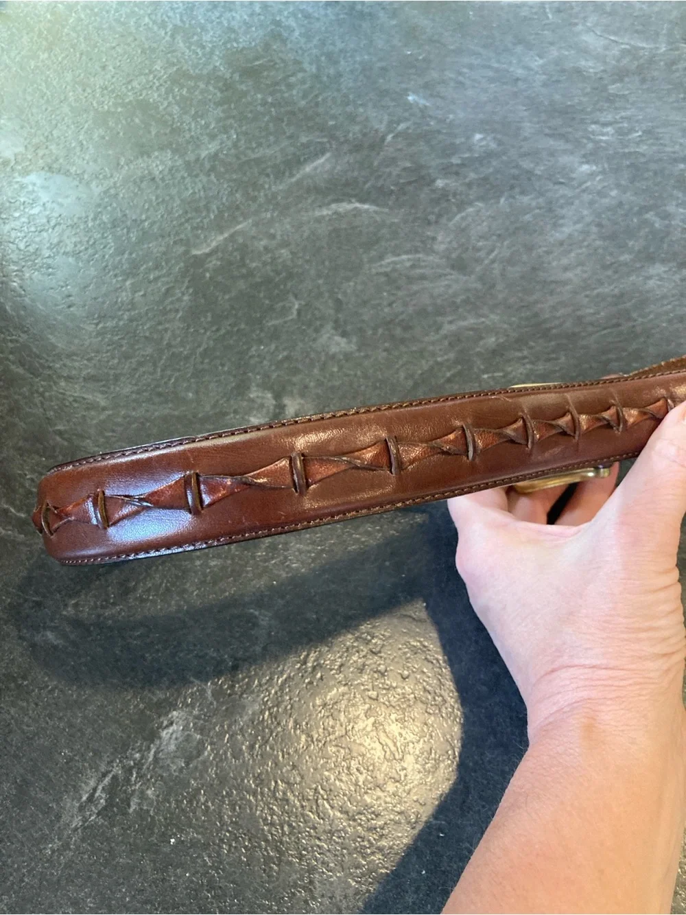 Men Fossil brown leather beautiful twist accent belt size 42